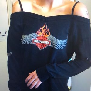 Y2K Harley Davidson off the shoulder long sleeves!
